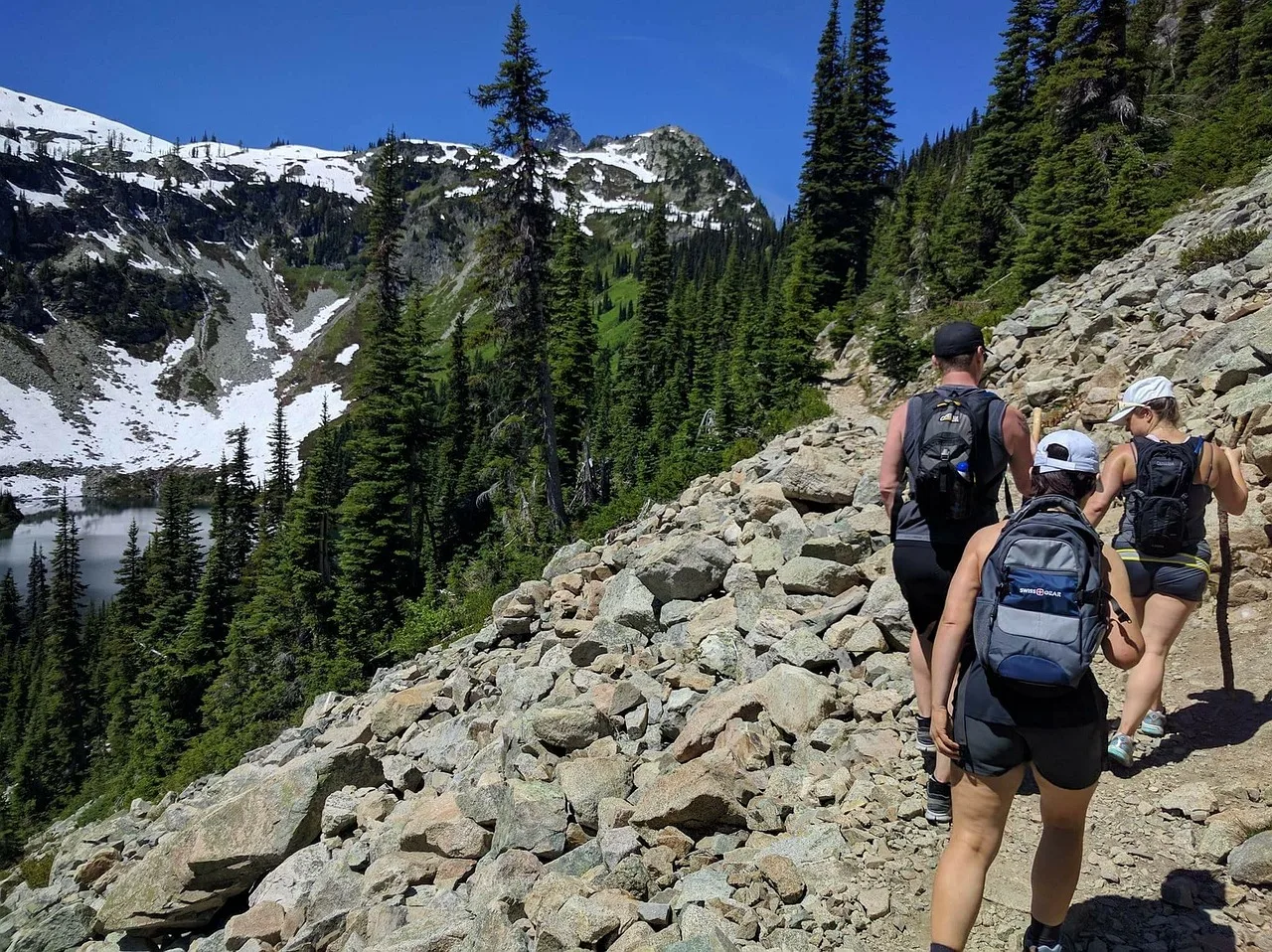 Podróż do jaskiń lodowych Islandii