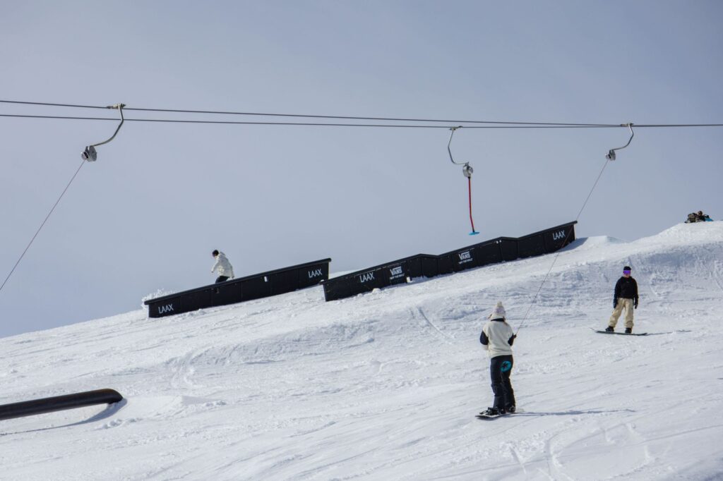 Snowboarding w Norwegii: gdzie szukać najlepszego puchu i kiedy zaplanować wyjazd?